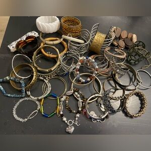 Bracelet lot. Get what you see